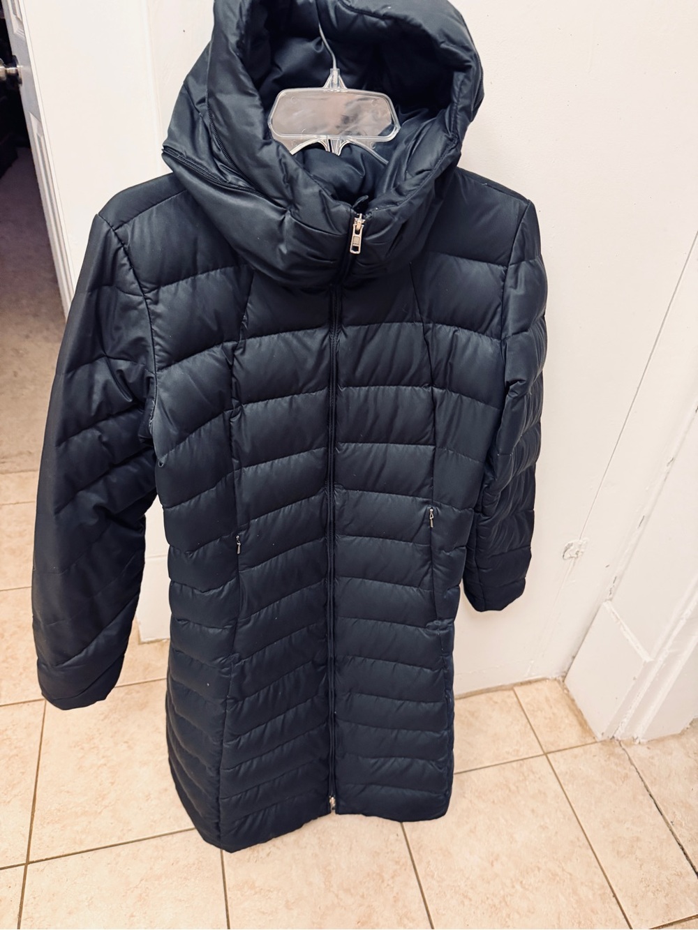 Patagonia Downtown Parka Women’s Medium Hooded 600 Fill Down Puffer Long Jacket